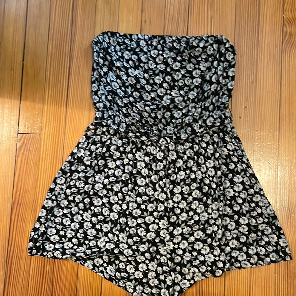 American eagle romper